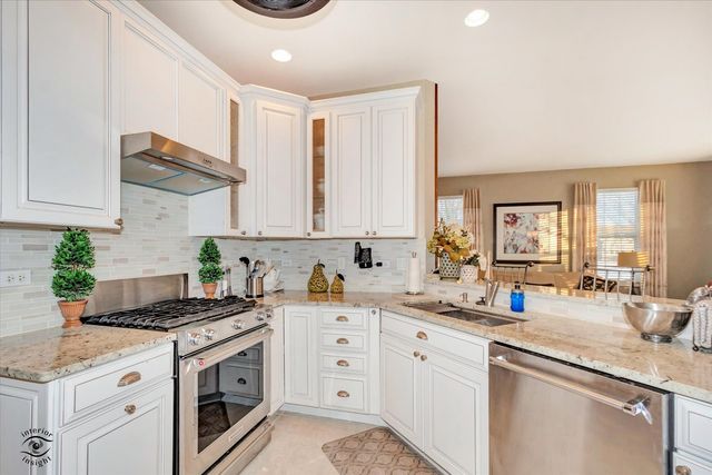 21418 Timber Lake Court 21418, Crest Hill, IL 60403
