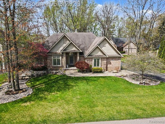 1071 Gasser Court, Howell, MI 48843