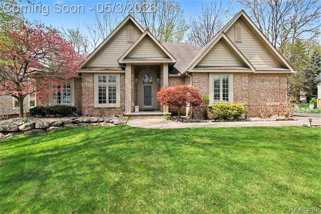 1071 Gasser Court, Howell, MI 48843