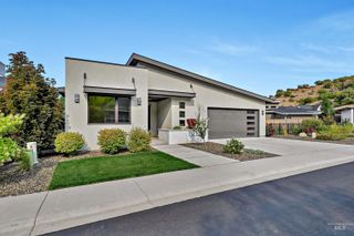 1525 S Boulder View Ln, Boise, ID 83712
