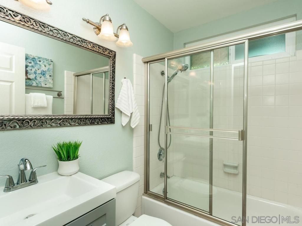 Image 28 of property listing at 15224 Andorra Way, San Diego, CA 92129