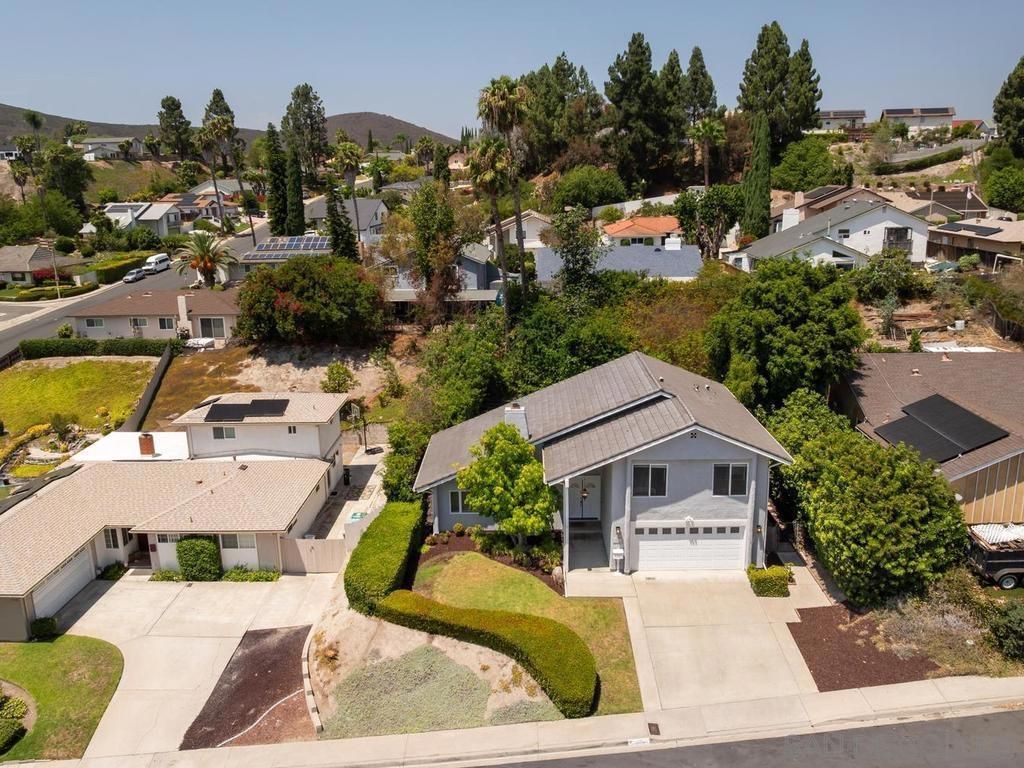 Image 40 of property listing at 15224 Andorra Way, San Diego, CA 92129