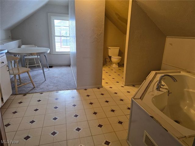 7285 Center Street, Mentor, OH 44060