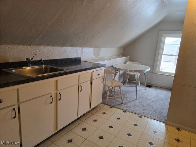 7285 Center Street, Mentor, OH 44060