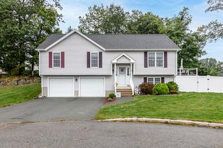 60 Fieldside Drive, Woonsocket, RI 02895