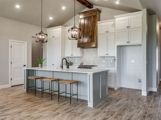 1194 Copper Ridge Circle, Piedmont, OK 73078