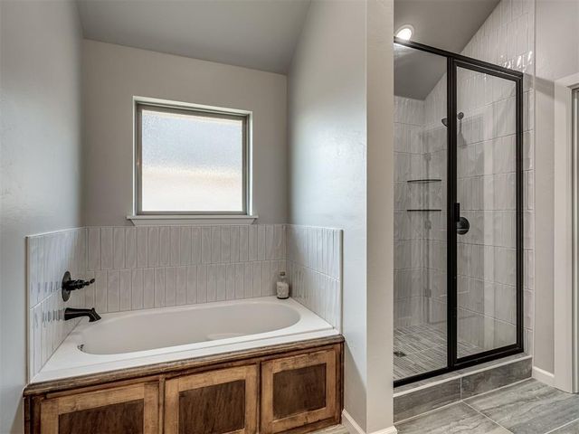 1194 Copper Ridge Circle, Piedmont, OK 73078