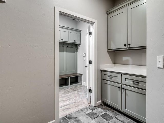 1194 Copper Ridge Circle, Piedmont, OK 73078
