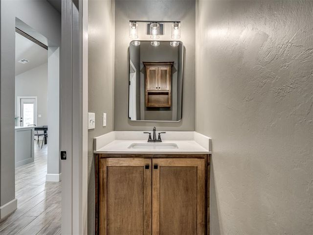 1194 Copper Ridge Circle, Piedmont, OK 73078