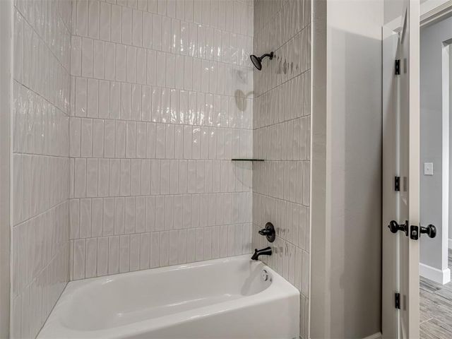1194 Copper Ridge Circle, Piedmont, OK 73078