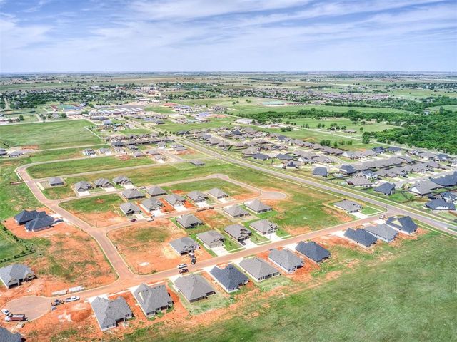 1194 Copper Ridge Circle, Piedmont, OK 73078