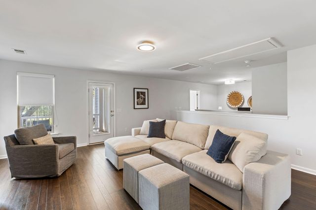 1981 Shadetree Boulevard, Johns Island, SC 29455