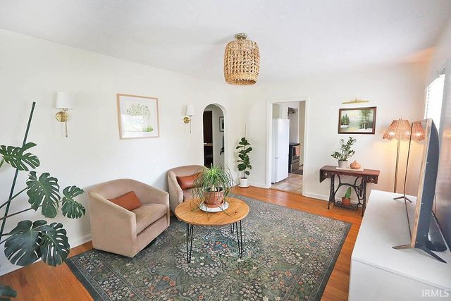 3009 E Chestnut Street, Evansville, IN 47714