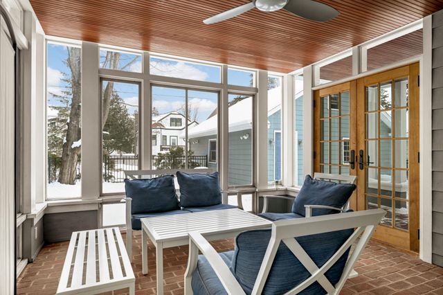 2192 Wellesley Avenue, Saint Paul, MN 55105