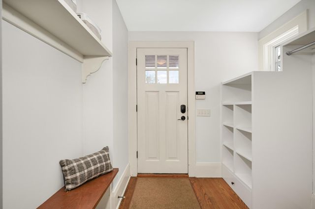 2192 Wellesley Avenue, Saint Paul, MN 55105