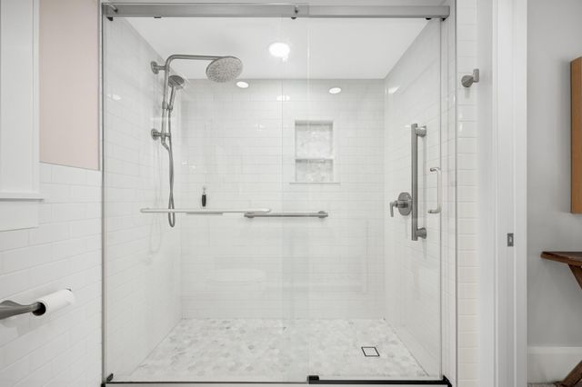 2192 Wellesley Avenue, Saint Paul, MN 55105