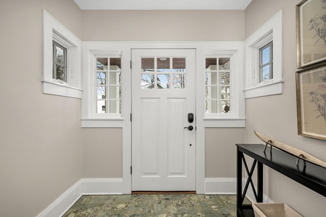 2192 Wellesley Avenue, Saint Paul, MN 55105