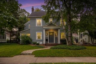2192 Wellesley Avenue, Saint Paul, MN 55105