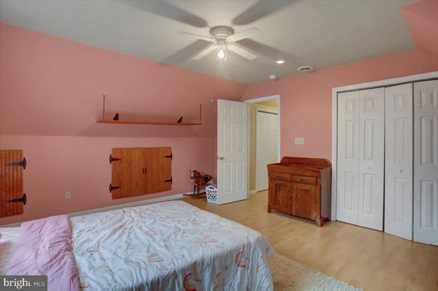 10744 CORAL RIDGE RD, Fayetteville, PA 17222