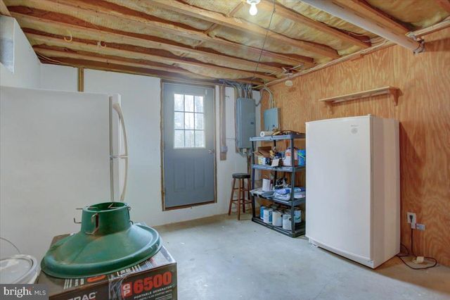 10744 CORAL RIDGE RD, Fayetteville, PA 17222