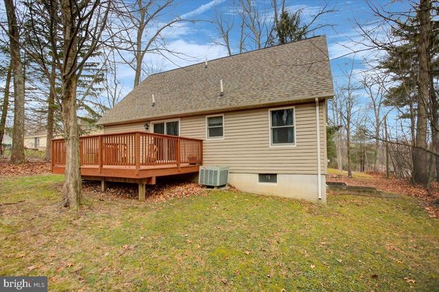 10744 CORAL RIDGE RD, Fayetteville, PA 17222