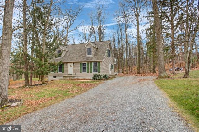 10744 CORAL RIDGE RD, Fayetteville, PA 17222