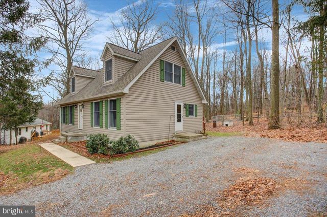 10744 CORAL RIDGE RD, Fayetteville, PA 17222