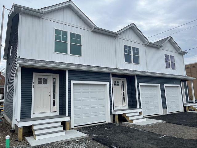 400 Juniper Street B, East Providence, RI 02914