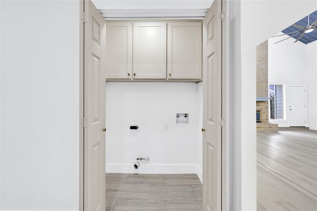 14411 Briarhills Parkway, Houston, TX 77077