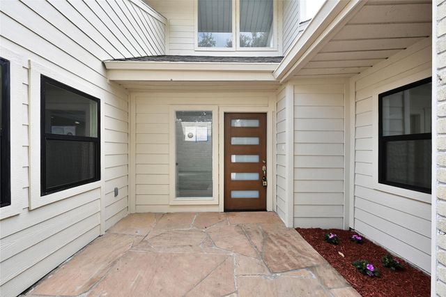 14411 Briarhills Parkway, Houston, TX 77077