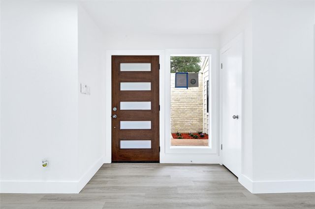 14411 Briarhills Parkway, Houston, TX 77077