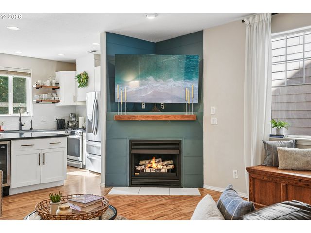 18615 Sw 93RD Ter, Tualatin, OR 97062