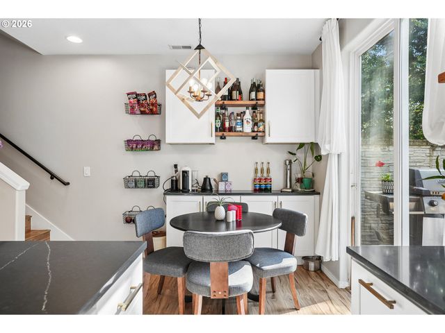 18615 Sw 93RD Ter, Tualatin, OR 97062