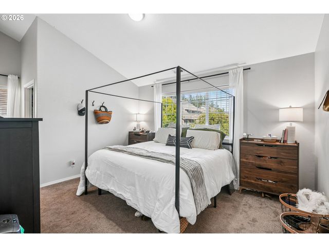 18615 Sw 93RD Ter, Tualatin, OR 97062