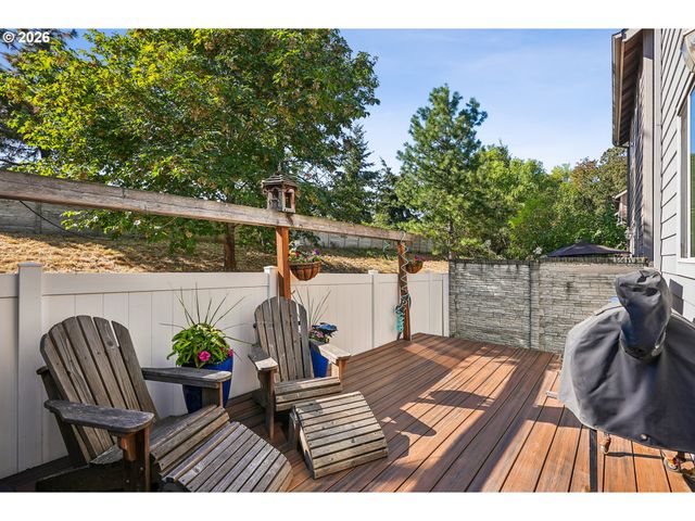 18615 Sw 93RD Ter, Tualatin, OR 97062