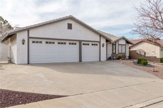 42307 61st st w, Quartz Hill, CA 93535