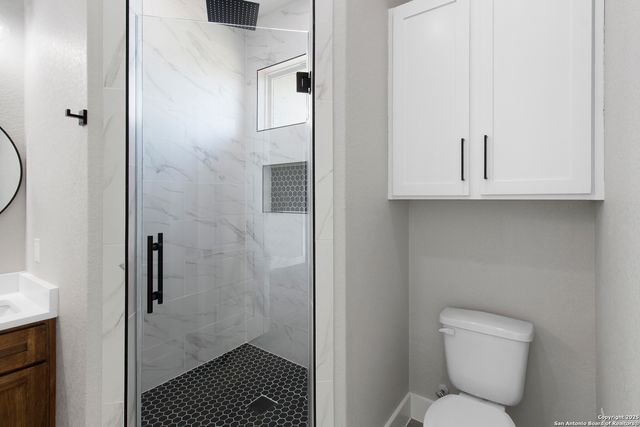 116 Western Way, Adkins, TX 78101