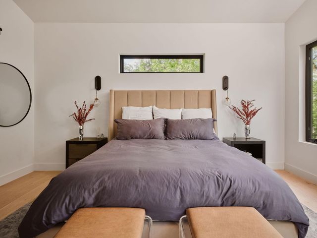 4301 Balcones DR, Austin, TX 78731