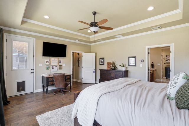 3832 Legend Trail, Granbury, TX 76049