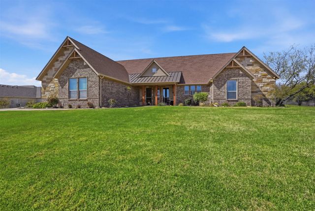 3832 Legend Trail, Granbury, TX 76049