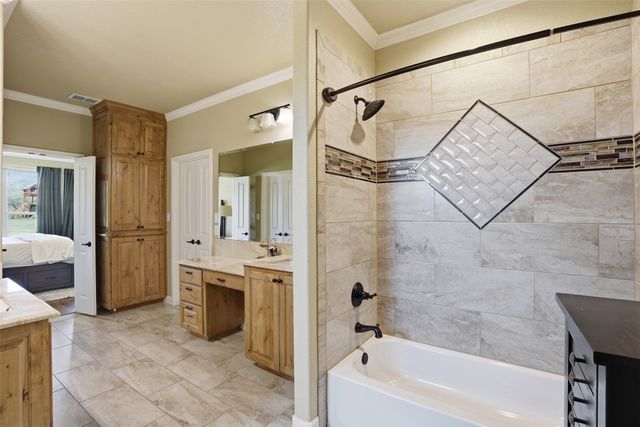 3832 Legend Trail, Granbury, TX 76049