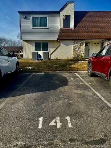 141 Pointe Circle N 141, Coram, NY 11727