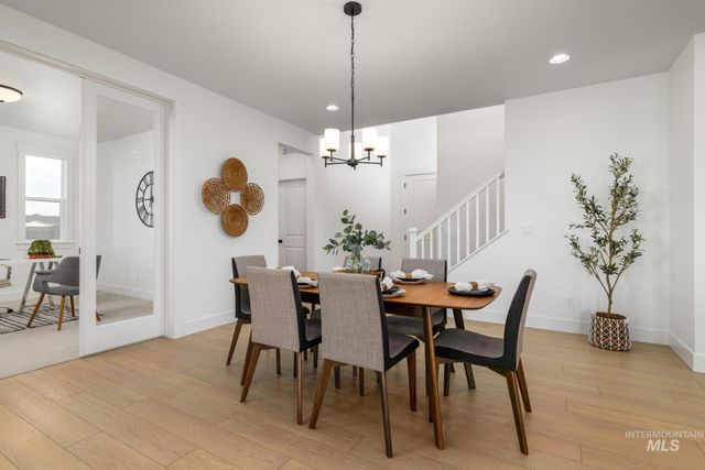 4684 E Coldwater Dr, Nampa, ID 83687