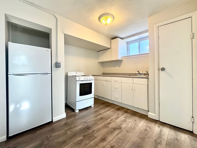 16 Vinal Street B2, Boston, MA 02135