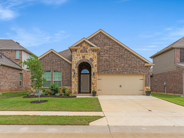 10017 Gray Barrel Drive, Aubrey, TX 76227