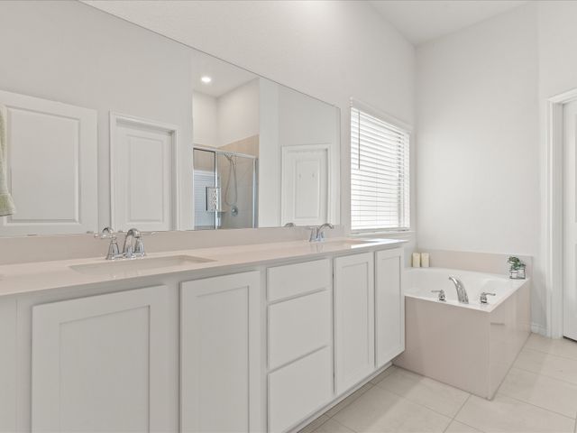 10017 Gray Barrel Drive, Aubrey, TX 76227