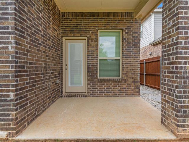 10017 Gray Barrel Drive, Aubrey, TX 76227