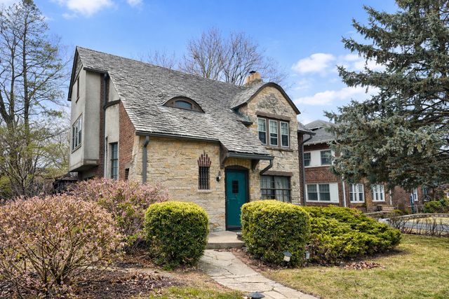 1261 W Stephenson Street, Freeport, IL 61032