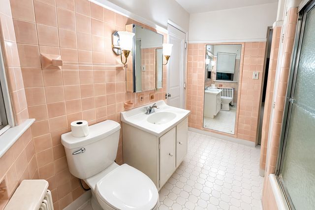 1261 W Stephenson Street, Freeport, IL 61032