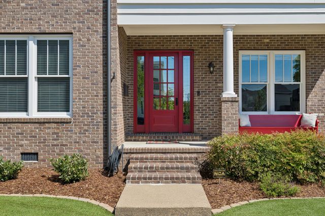1500 King Hollands Avenue, Nashville, TN 37212